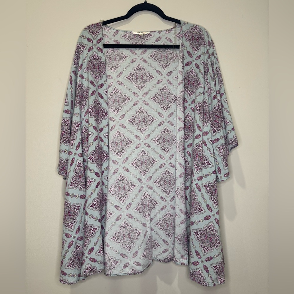 Andree by Unit Floral Patterned Kimono Cardigan size Large blue and purple